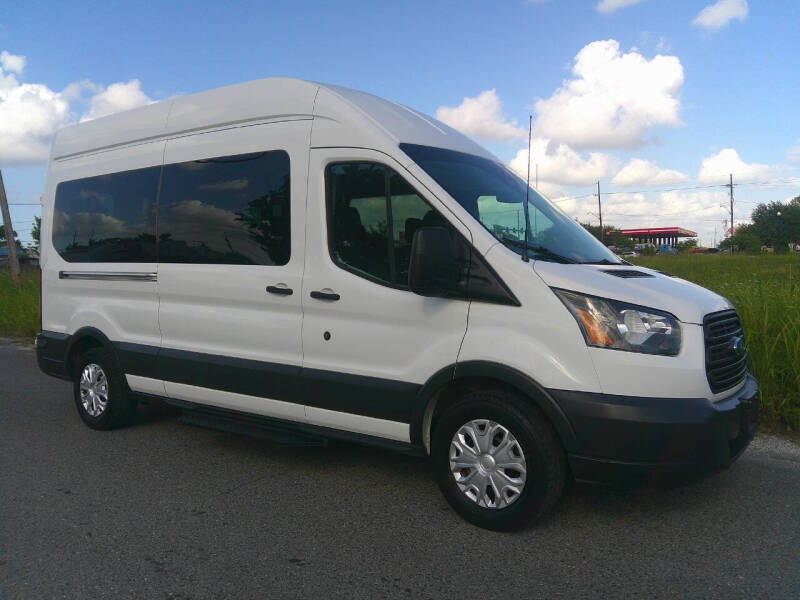 ford transit wagon 2018 1FBAX2XM4JKB52720 image ford transit wagon 2018 1FBAX2XM4JKB52720 image